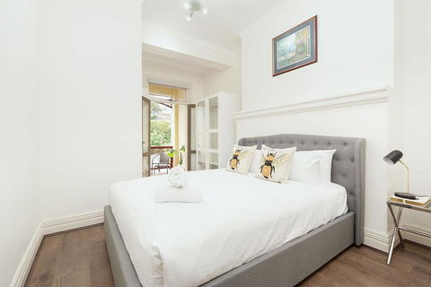 STUNNING SYDNEY HOME 7 - Brisbane 4u 2