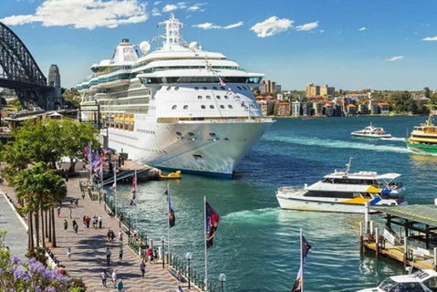 STUNNING SYDNEY HOME 9 - Tourism Brisbane 1
