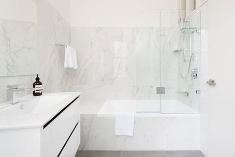 STUNNING SYDNEY HOME 9 - Tourism Brisbane 3