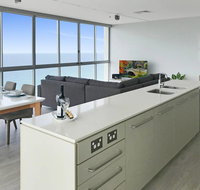 Stunning Views Air On BroadbeachWine Wifi Parking - Brisbane Tourism