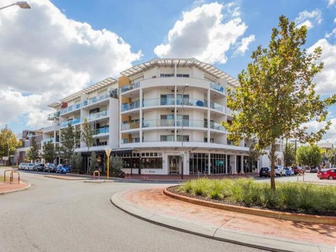 Stylish 2x2 W/ Carpark In Perth - Tourism Brisbane 1