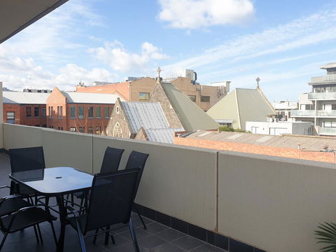 Stylish Modern 3BD Retreat At An Amazing Location - Brisbane Tourism 2