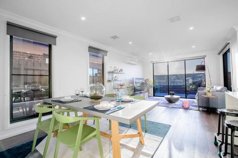 StylishTownhouse@Narre Warren/TrainStation/SC - Tourism Brisbane 3