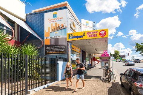 Summer House Backpackers Brisbane - Brisbane Tourism 0