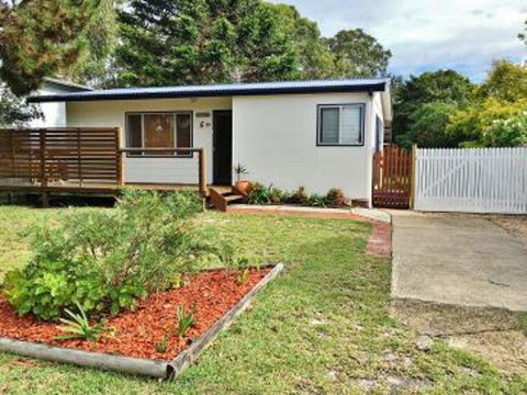 Summer Retreat @ Callala Beach - Brisbane Tourism 0