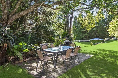 SUNNYDELL - Tourism Brisbane 1