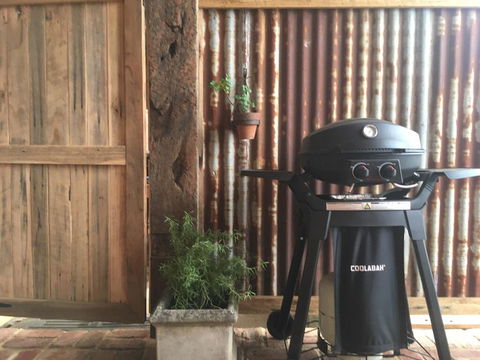 Sunset Cottage - Yarra Valley - Tourism Brisbane 1