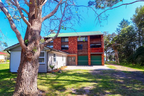 Sunset Lodge - Tourism Brisbane 1