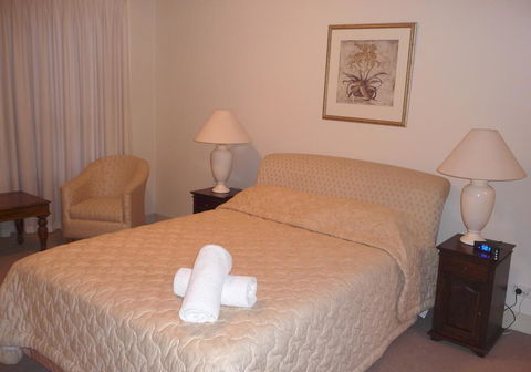 Superb Stay In Adelaides East End - Tourism Brisbane 0