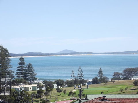 Surf Break & Ocean Break - Brisbane Tourism 0