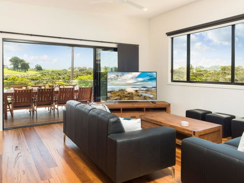 Surf Mist - Tourism Brisbane 2