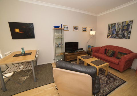Surry Hills Foster St - Tourism Brisbane 2
