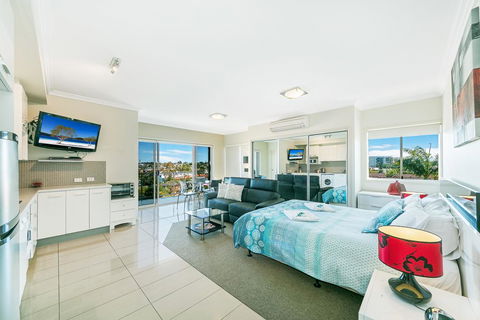 Suttons Beach Apartments - Tourism Brisbane 1