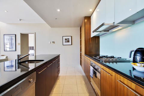 Swainson At Embassy - Tourism Brisbane 3