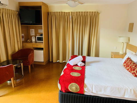 Swan Valley Oasis Resort - Tourism Brisbane 2