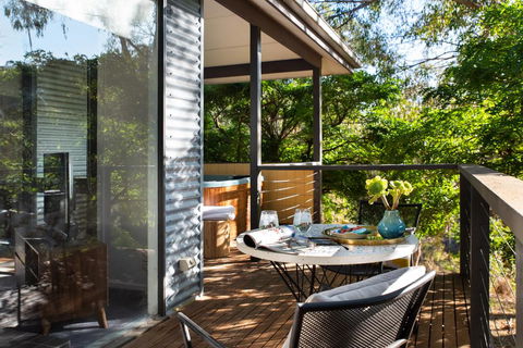 Swiss Mt Villa 2 - Brisbane Tourism 3