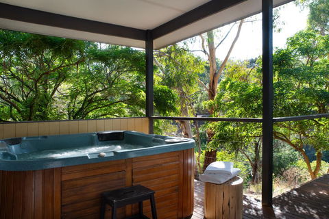 Swiss Mt Villa 2 - Brisbane Tourism 0