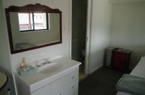 T's Resort & Motel - Tourism Brisbane 1
