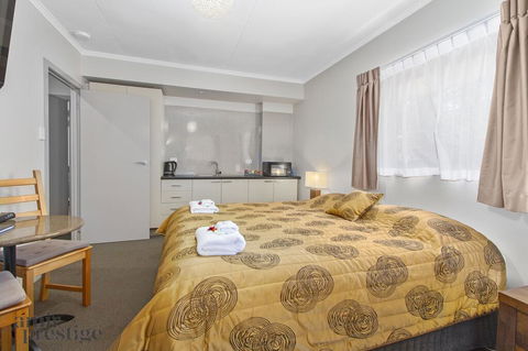 Tall Trees Motel Mountain Retreat - Tourism Brisbane 1