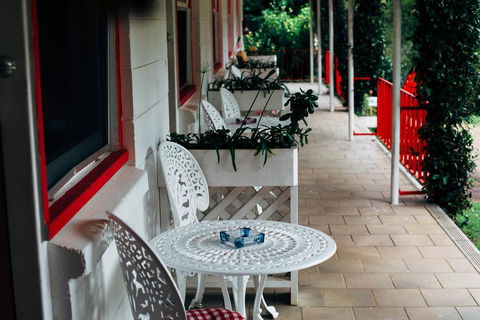 Tall Trees Motel Mountain Retreat - Tourism Brisbane 2