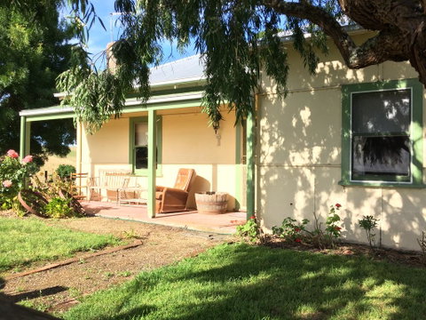 Tarndwarncoort - Farmer's Cottage - Brisbane Tourism 0