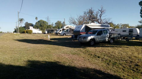Taroom Caravan & Tourist Park - Tourism Brisbane 1