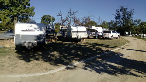 Taroom Caravan & Tourist Park - Tourism Brisbane 2
