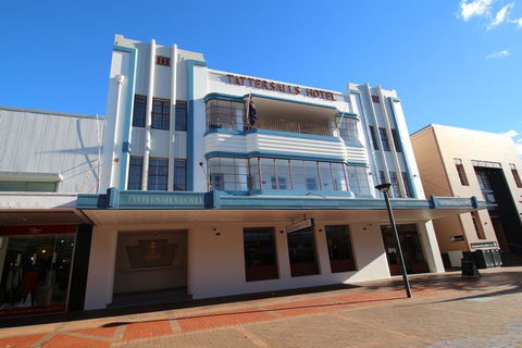 Tattersalls Hotel - Brisbane Tourism 0