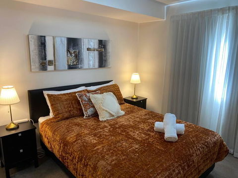 TERRACE LUX FULLY AIR 2 CAR FREE NETFLIX WIFI WINE - Brisbane 4u 2