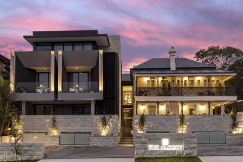 The Albert Mosman - Tourism Brisbane 1