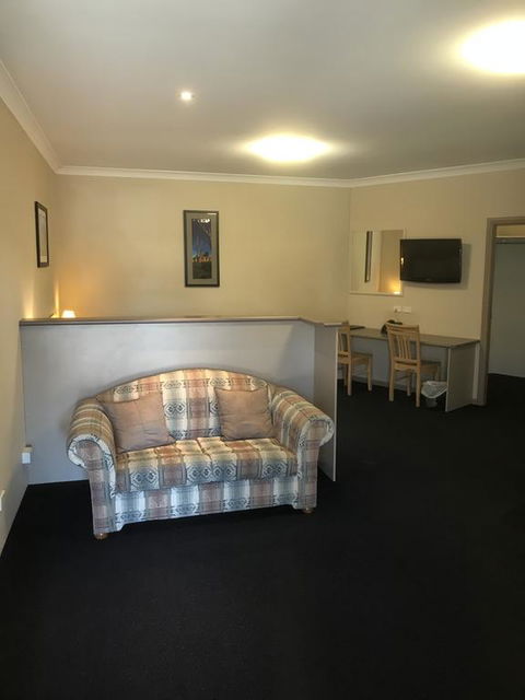 The Bakehouse Motel - Tourism Brisbane 2