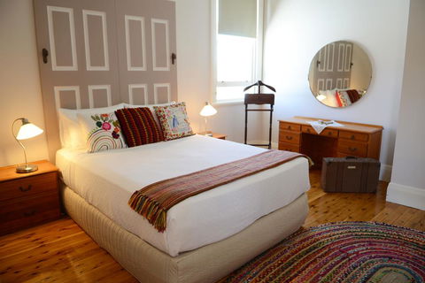 The Bank B&B West Wyalong - Tourism Brisbane 1