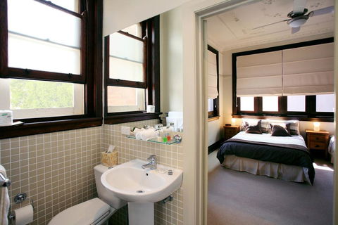 The Bank Guesthouse - Brisbane Tourism 0