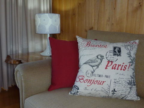 Hazelcreek Cottages - Brisbane Tourism 24