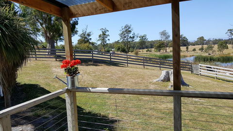 Hazelcreek Cottages - Brisbane Tourism 13
