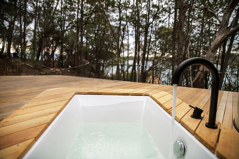 Freycinet Lodge - Tourism Brisbane 3