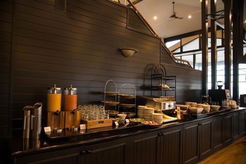 Freycinet Lodge - Tourism Brisbane 10