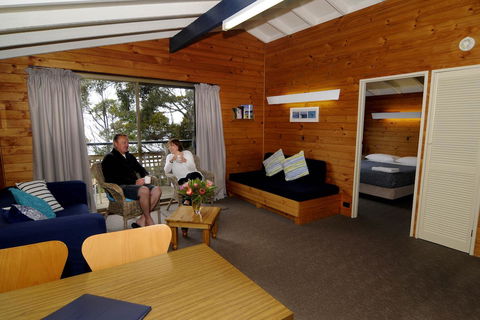 Bicheno By The Bay - Tourism Brisbane 3