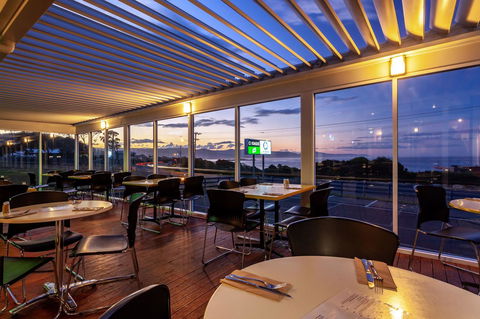 Beachfront Bicheno - Brisbane Tourism 38