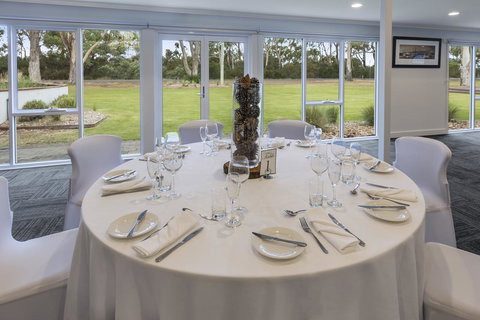 Club Wyndham Seven Mile Beach, Trademark Collection By Wyndham - Brisbane Tourism 17