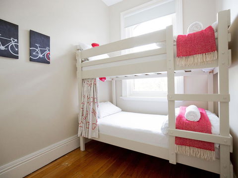 Montacute Boutique Bunkhouse - Brisbane Tourism 5