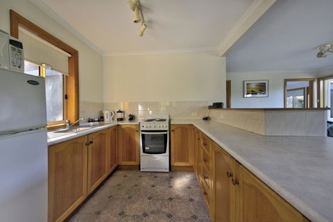 Freycinet Sanctuary 5 - Tourism Brisbane 4