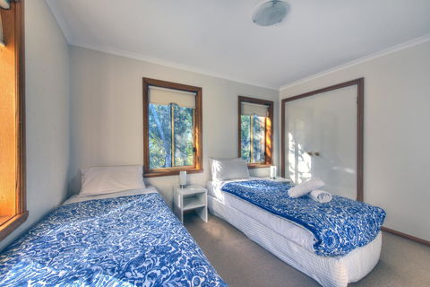 Freycinet Sanctuary 5 - Tourism Brisbane 5