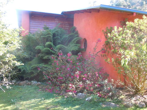 Whispering Spirit Holiday Cottages & Mini Ponies - Tourism Brisbane 8