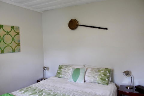 Omaroo House - Panoramic Water Views - Tourism Brisbane 27