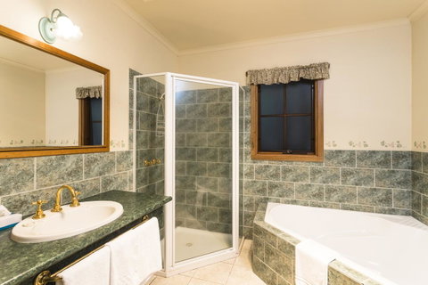 Cradle Forest Inn - Brisbane Tourism 27