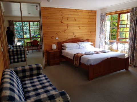 Cradle Forest Inn - Brisbane Tourism 7
