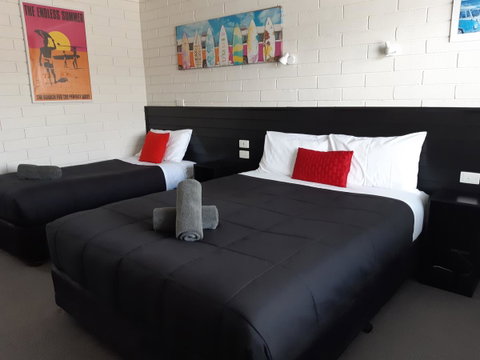 Anchor Wheel Motel - Brisbane Tourism 8