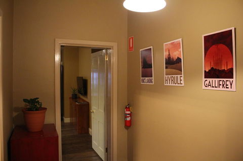 The Tasmanian Inn - Tourism Brisbane 11