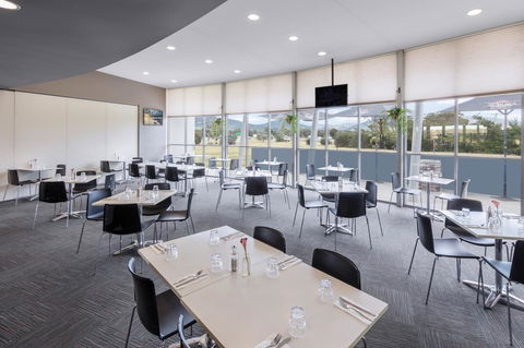 Travelodge Hotel Hobart Airport - Tourism Brisbane 16
